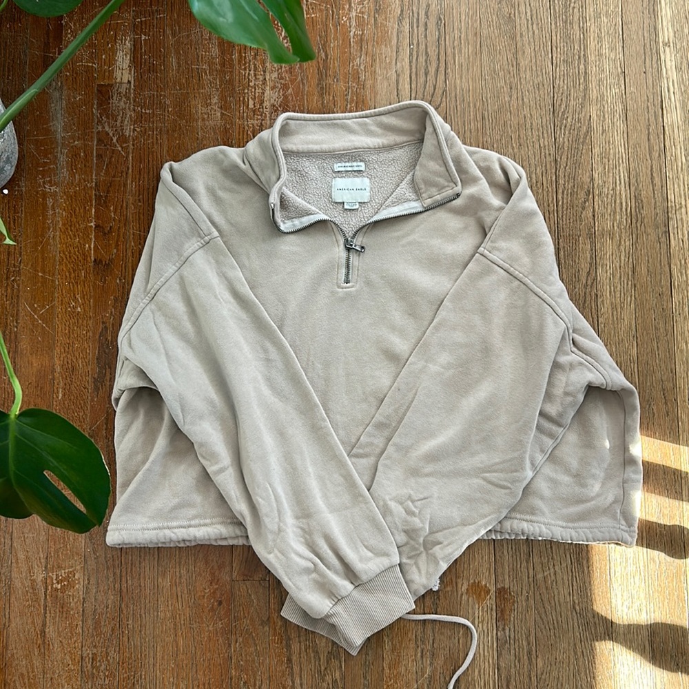 Cropped quarter-zip sweatshirt